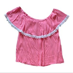 Willy Jay’s Size Small Off Shoulder Peach Blouse w/Lace Trim Excellent Condition